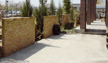 土間コンクリートスペースは外構工事をする上で重要な部分です。どのような工事をすると良いのか。良い部分、悪い部分をご覧になって下さい。